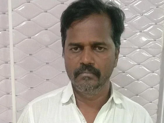 தலைமறைவாக இருந்து ஆட்டம் காட்டிய ரௌடி; சேவல் சண்டையைக் காண சென்னை வந்தபோது கைது செய்த தஞ்சை போலீஸ்!