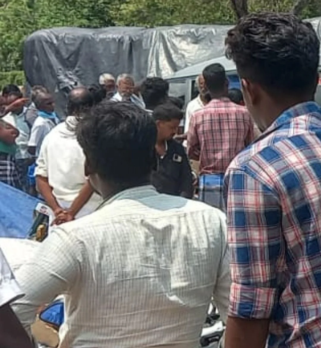 சாலை மறியல்