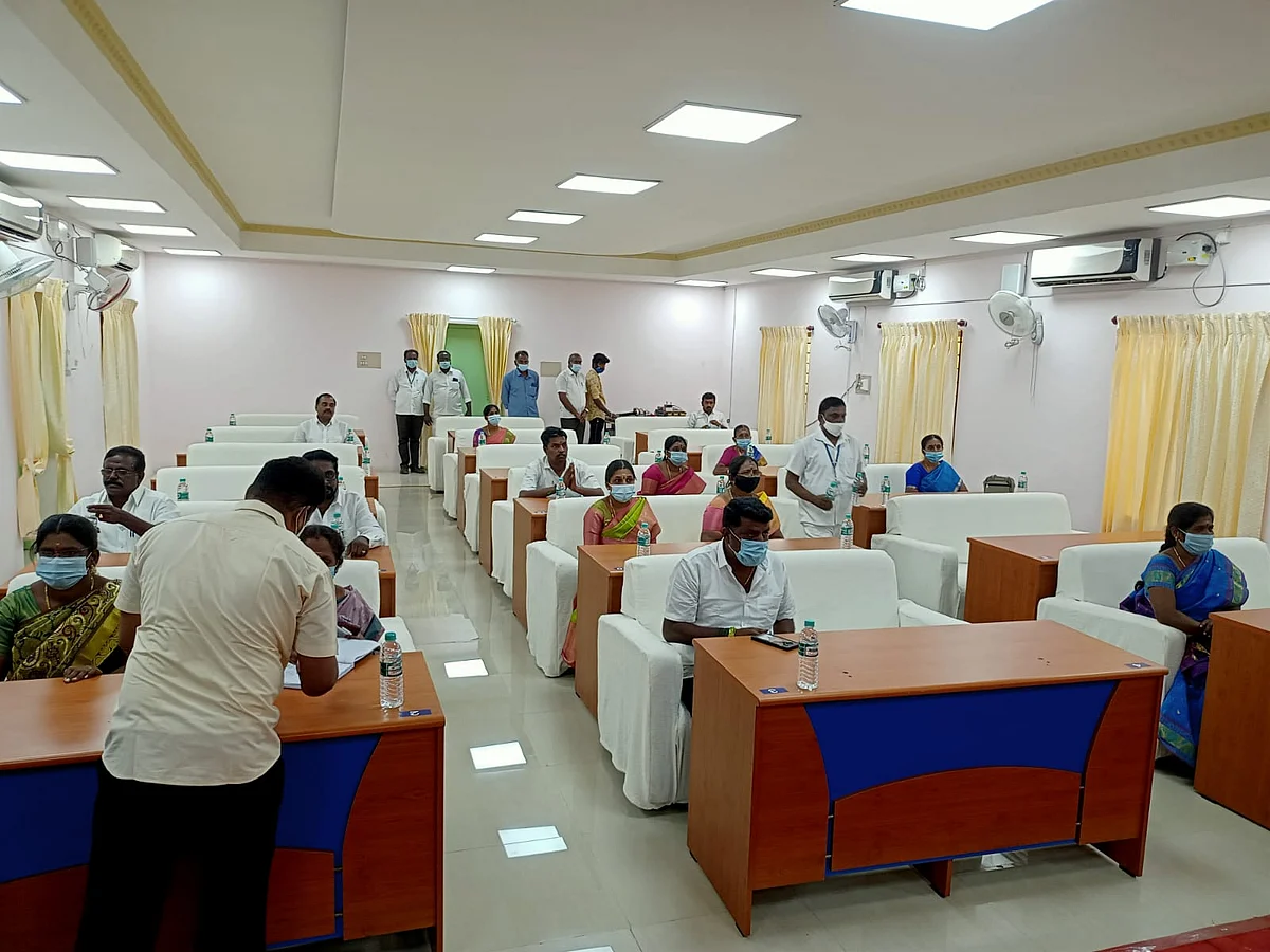 கவுன்சிலர்கள்