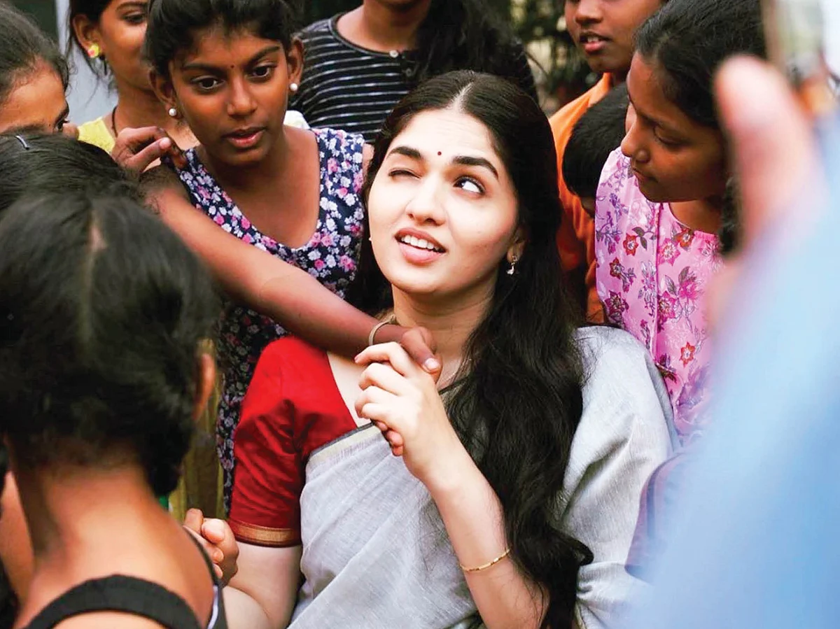 வலைபாயுதே