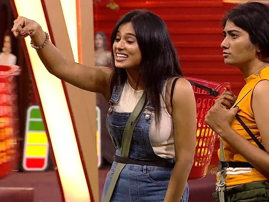 BB Ultimate - 58: `தலையில் துண்டைப் போட்ட பிக் பாஸ்'! - கடைசி வாரத்தில் அனைவரும் எவிக்ஷன்!