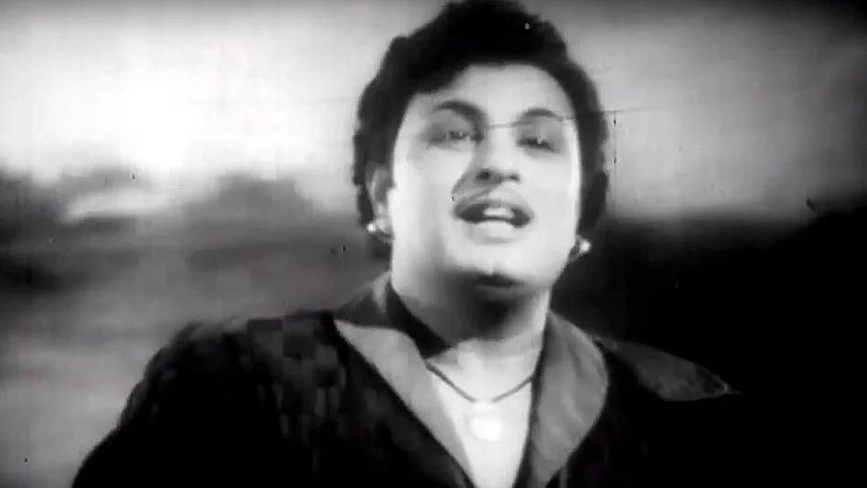 நாடோடி மன்னன்