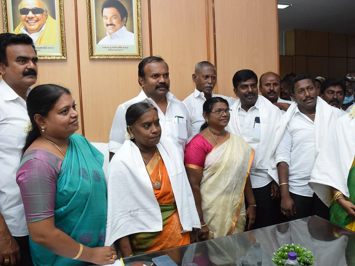 தூத்துக்குடி: மாநகராட்சி மண்டலத் தலைவர்கள் தேர்வு; அமைச்சர்கள் அணிப் போட்டியால் சலசலப்பு!