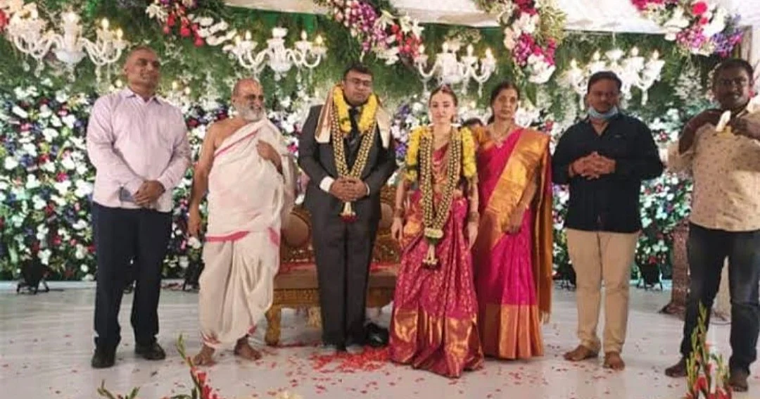பிரதீக் மற்றும் உக்ரைனைச் சேர்ந்த லியுபோ வரவேற்பு நிகழ்ச்சி