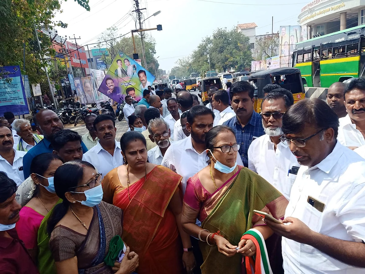 காங்கிரஸ் கவுன்சிலர் சற்குணம்