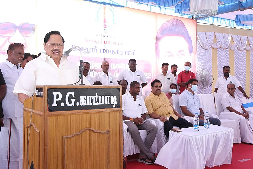 மிஸ்டர் கழுகு: நிலுவைத் தொகை விவகாரம்... அடித்து பொய் பேசும் அண்ணாமலை!