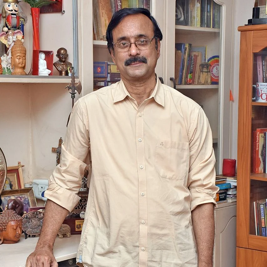 பேராசிரியர் இரா.முரளி