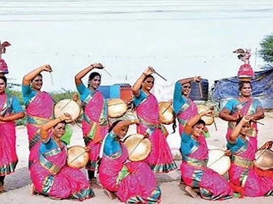 `டிரம்ஸ்' சிவமணி முதல் கானா பாலா வரை சங்கமம் - கனிமொழிக்கு கல்தா கொடுத்த திருவிழா!