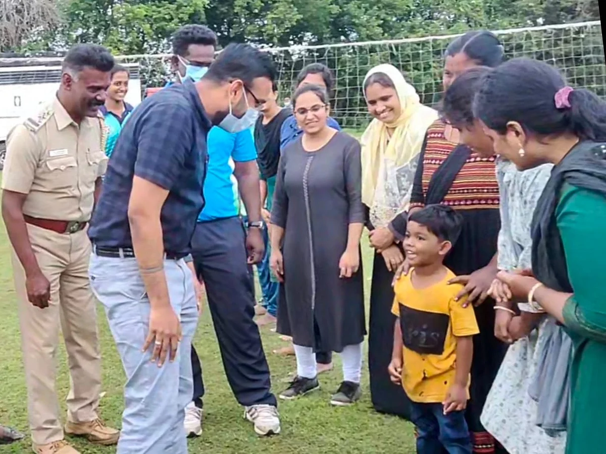 ``நானும் ஐ.ஏ.எஸ்-தான்" - நாகை கலெக்டரை வியக்கவைத்த 4 வயது சிறுவன்! | Viral Video