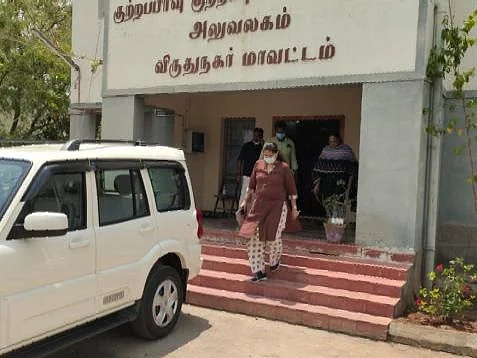 விருதுநகர் பாலியல் வழக்கு: கைதானவர்களின் செல்போன்கள் தடய அறிவியல் சோதனைக்கு அனுப்பி வைப்பு!