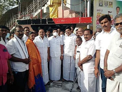 'ஒரு வார்டும் போச்சே...’, 'ஆப்சன்ட்' தங்கமணி, `ஆஃப்லைன்’ பாஸ்கர்! - புலம்பும் நாமக்கல் அதிமுக-வினர்