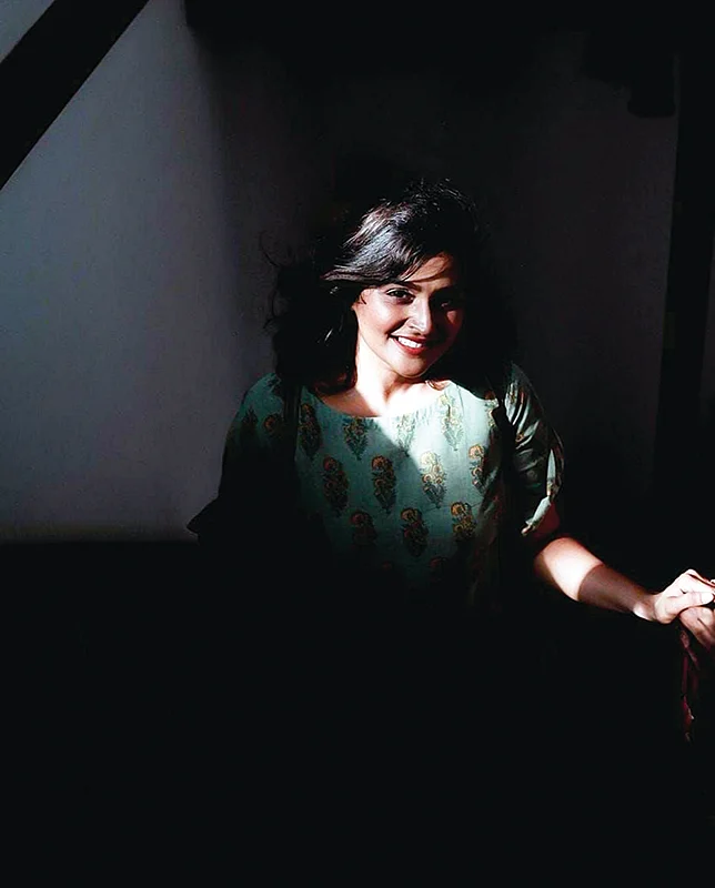 Ramya Nambessan: அழகா சிரிச்ச முகமே!