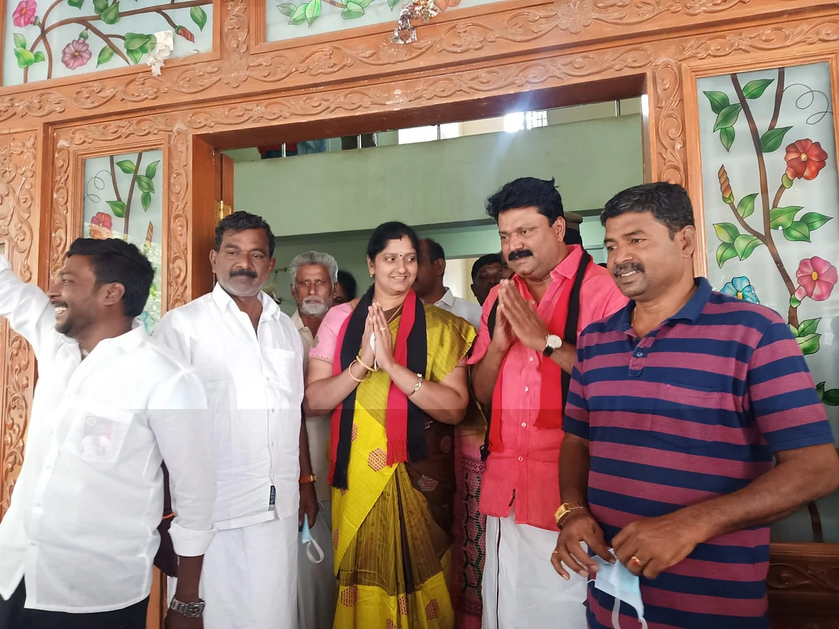 சூர்யா பாலமுருகன்-ரேணுப்ரியா