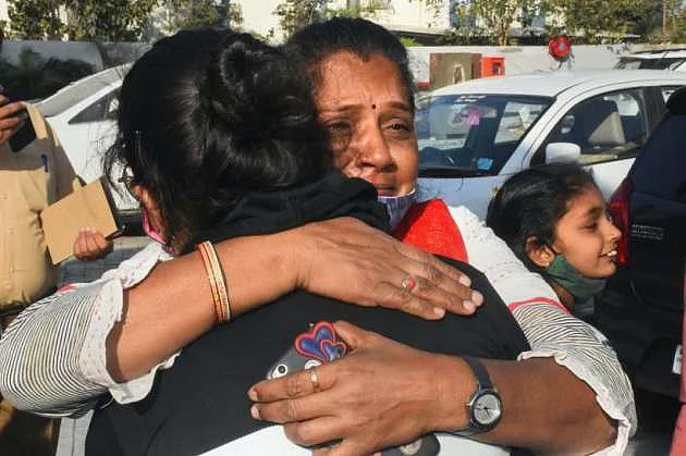 உக்ரைனிலிருந்து வந்த மாணவர்கள்