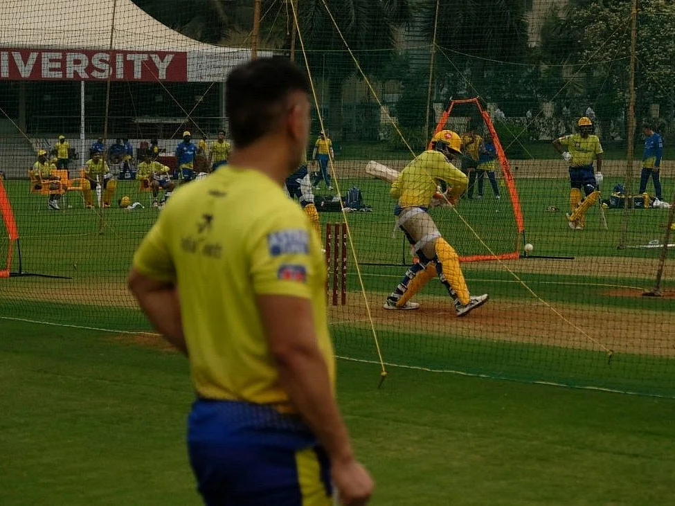 IPL 2022 - CSK Starting 11: சிஎஸ்கே-வின் புதிய அத்தியாயம்... தோனியின் இடத்தை நிரப்புவாரா ஜடேஜா?