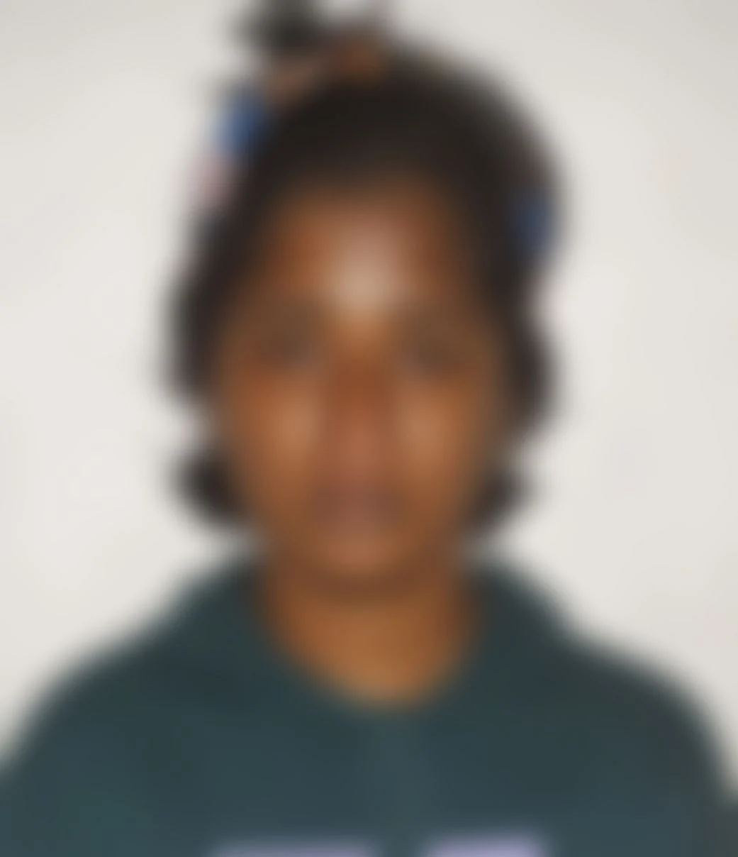 கல்லூரி மாணவி சுமித்ரா