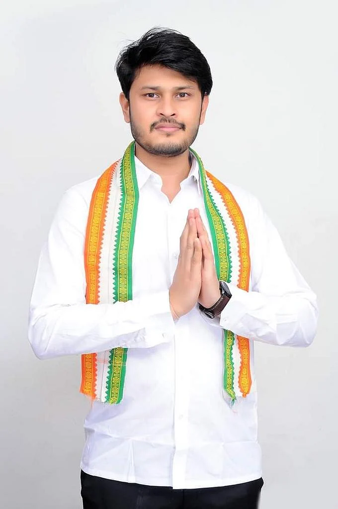 அபிஷேக், காங்கிரஸ்
