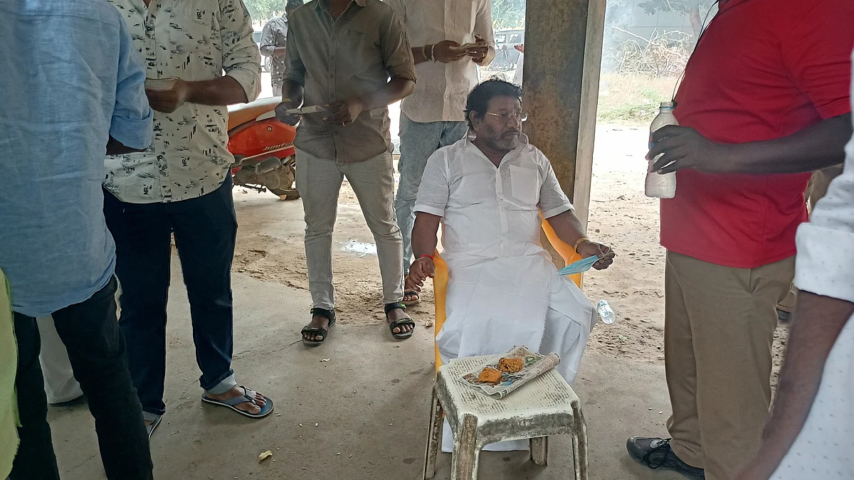 கருணாஸ்