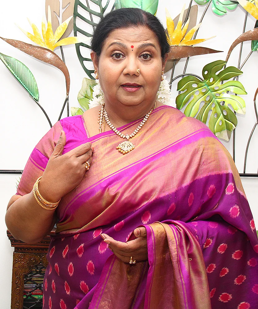 என்னால் ஸ்டாலினை விமர்சிக்க முடியாது! - ஒப்புக்கொள்கிறார் குட்டி பத்மினி