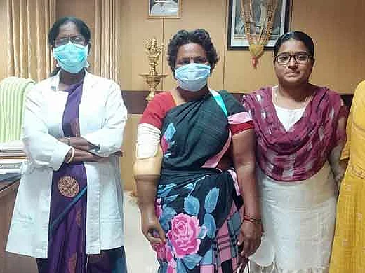 விபத்தில் கையை இழந்த பெண்; செயற்கை கை பொருத்தி உதவிய புதுக்கோட்டை அரசு மருத்துவர்கள்!