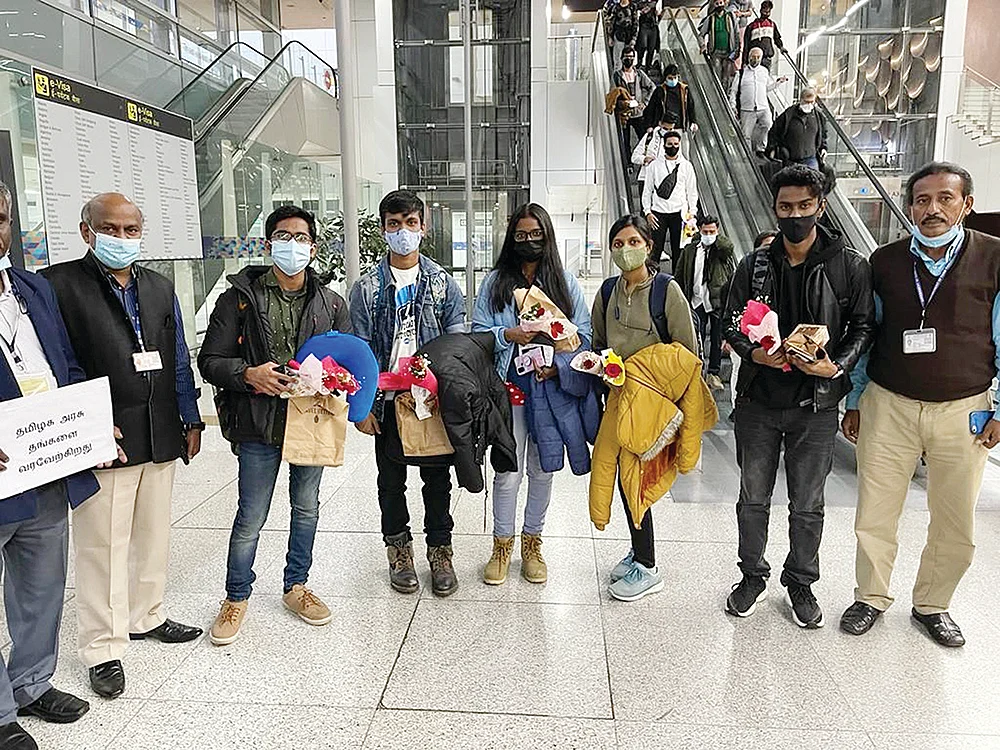 உலக அரசியலுக்குப் பலியாகும் உக்ரைன்!