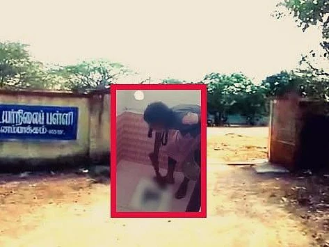 காஞ்சிபுரம்: பள்ளி மாணவி கழிவறையைச் சுத்தம் செய்த சம்பவம் - பணியிடமாற்றம் செய்யப்பட்ட தலைமை ஆசிரியை
