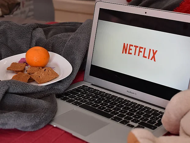 Netflix அக்கவுன்ட்டை மற்றவர்களுக்கு பகிர கூடுதல் கட்டணம்! மேலும் புதிய திட்டங்கள் என்ன?