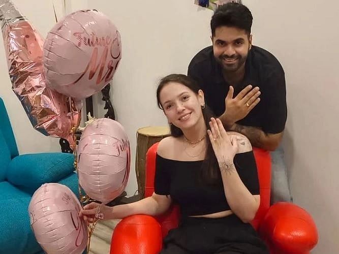 `போர் பூமியில் இருந்து பரிசாக வந்த காபி மெஷின்!' - இந்தியா - உக்ரைன் ஜோடியின் சுவாரஸ்ய காதல் கதை