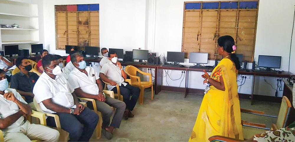 பெற்றோர்களும் இனி பள்ளியின் அங்கம்!