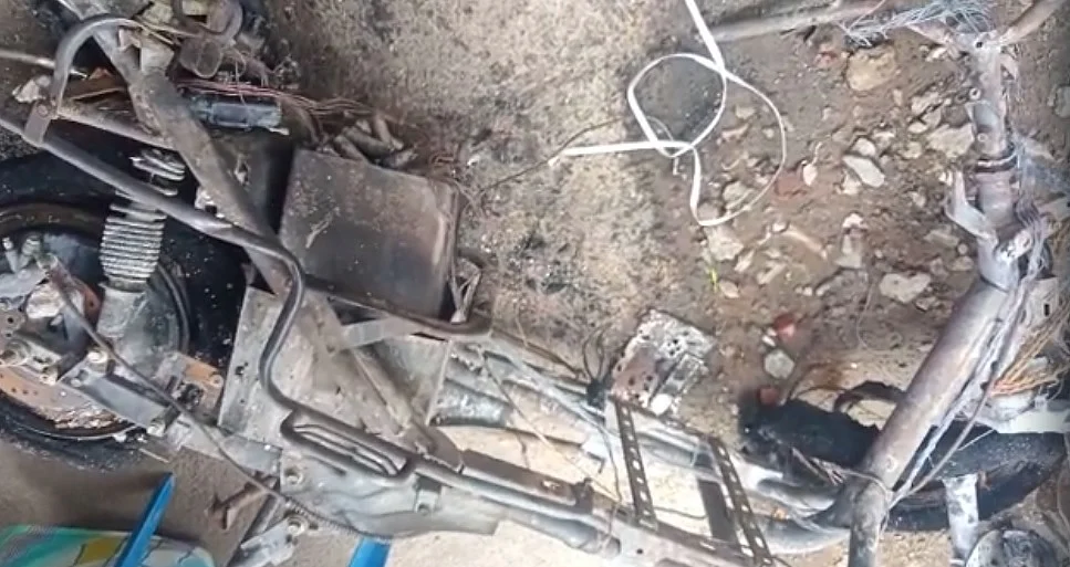 Electric Scooter Catches up Fire