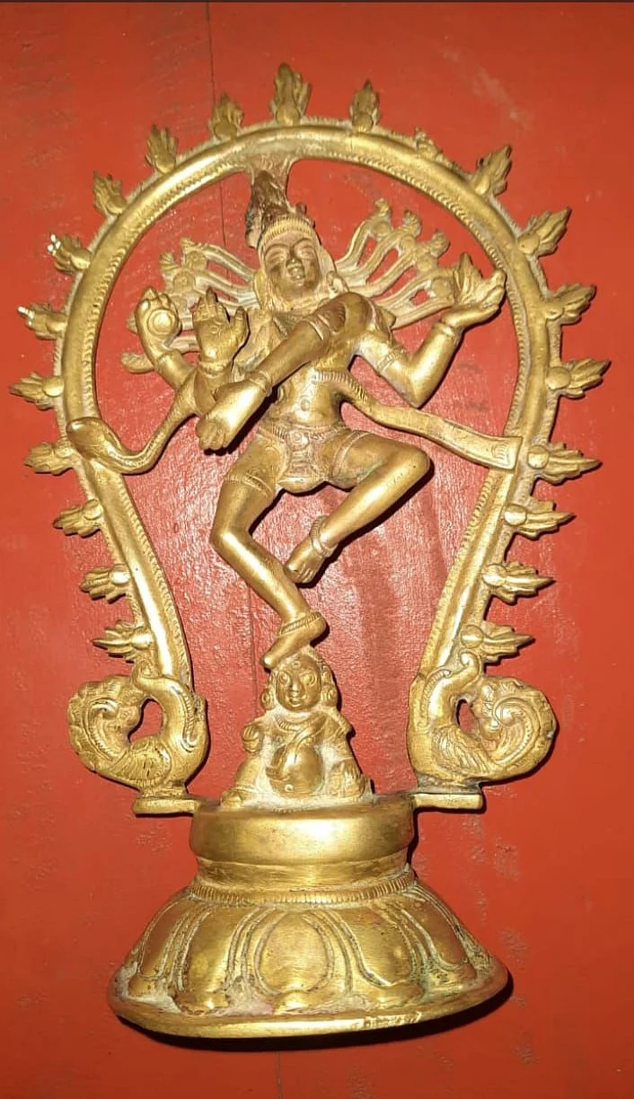 மீட்கப்பட்ட நடராஜர் சிலை