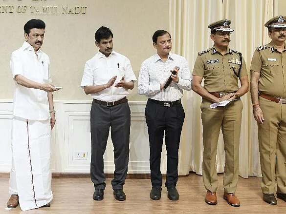 அவசர உதவிக்கு `காவல் உதவி' செயலி: தொடங்கிவைத்த முதல்வர் ஸ்டாலின்! - சிறப்பம்சங்கள் என்னென்ன?