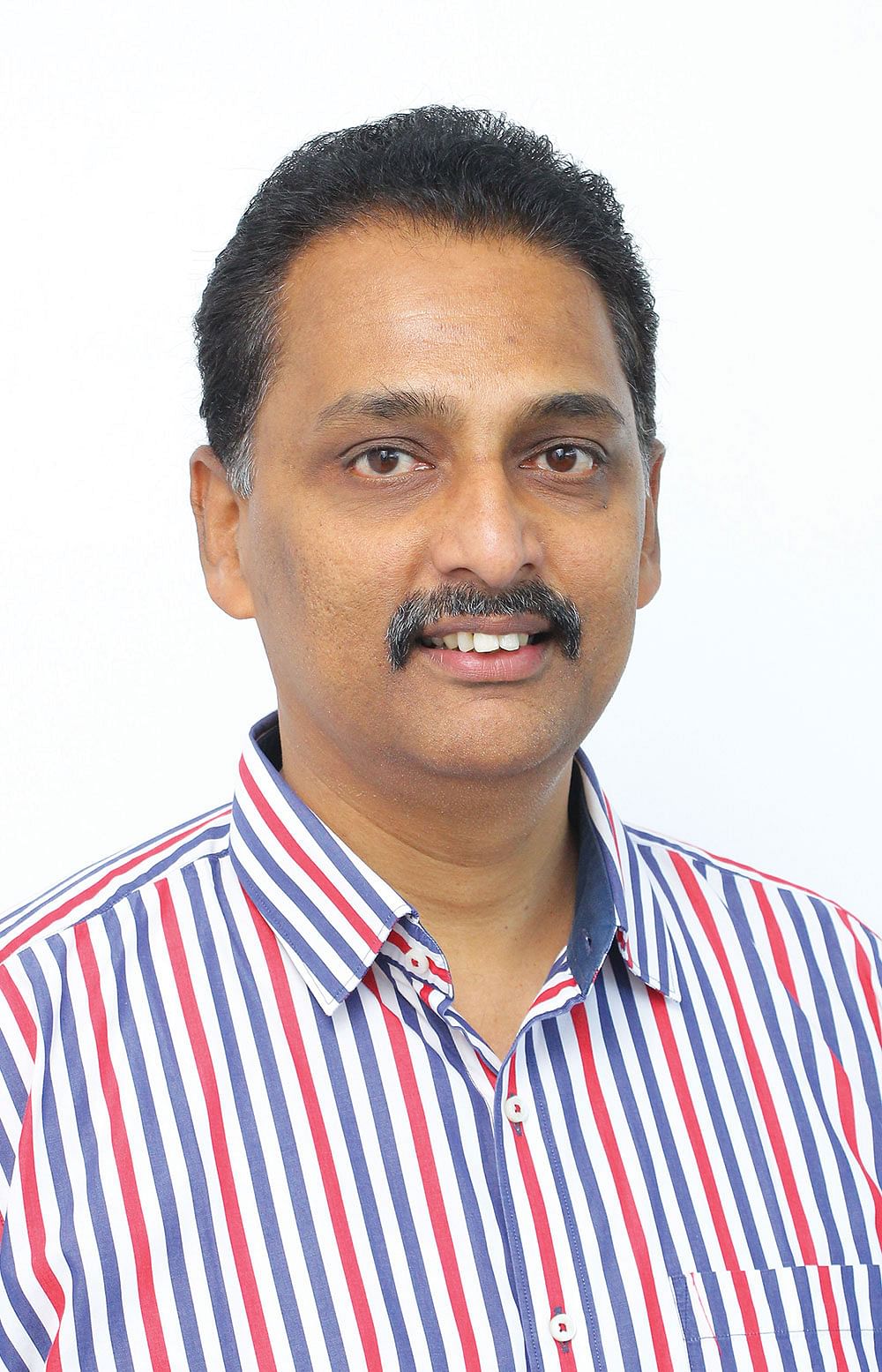 ரெஜி தாமஸ்