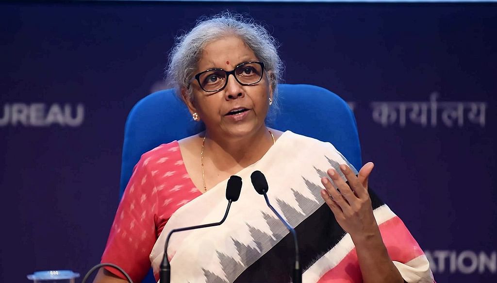 நிதியமைச்சர் நிர்மலா சீதாராமன்