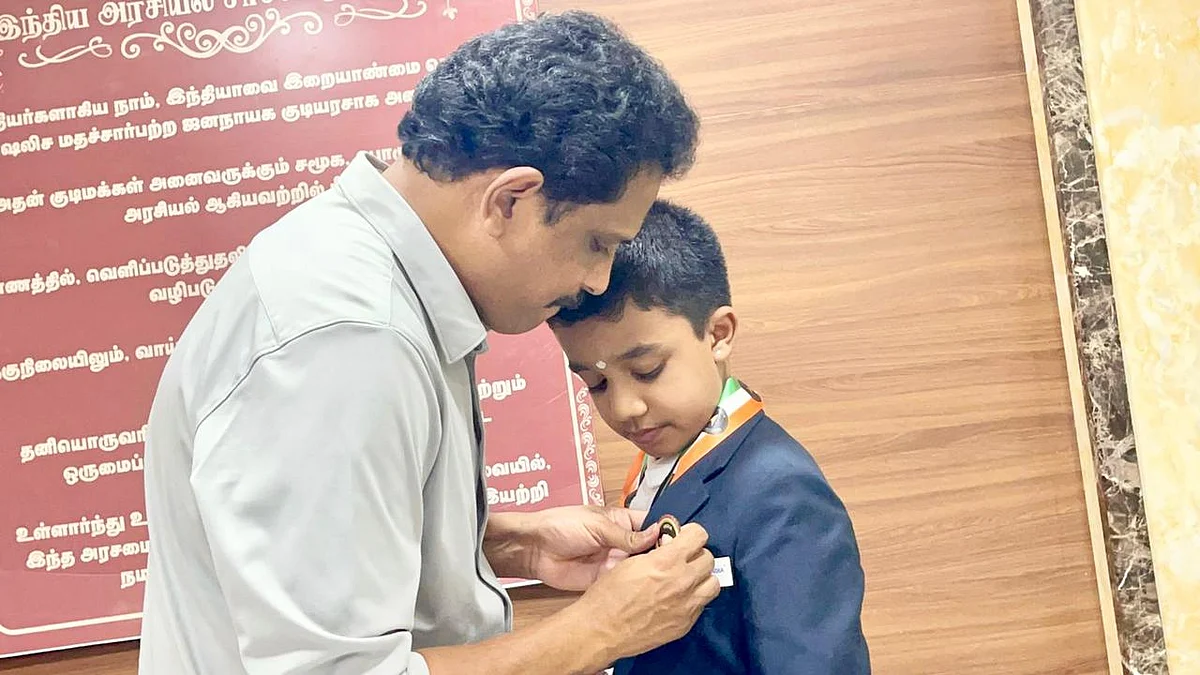 அகிலேஷை வாழ்த்தும் சு.வெங்கடேசன்