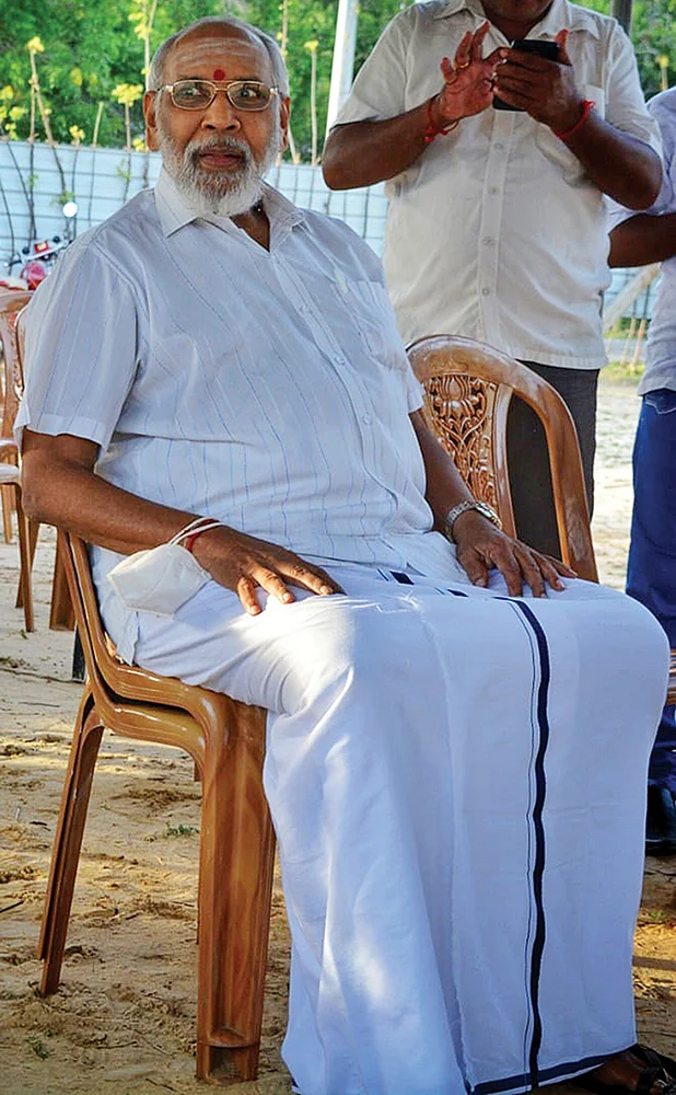மக்கள் போராட்டத்தை ஒருங்கிணைக்க வசீகரமான ஒரு தலைவர்கூட இல்லை!