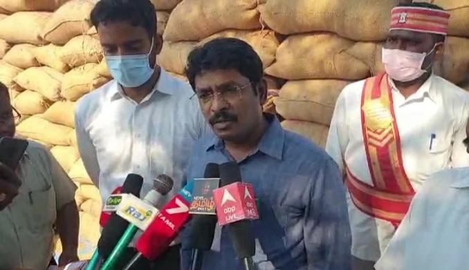விழுப்புரம் மாவட்ட ஆட்சியர் மோகன்