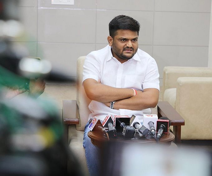 குஜராத்: காங்கிரஸிலிருந்து விலகிய ஹர்திக் படேல் பாஜக-வில் இணைகிறார் - பாஜக செய்தித் தொடர்பாளர் தகவல்