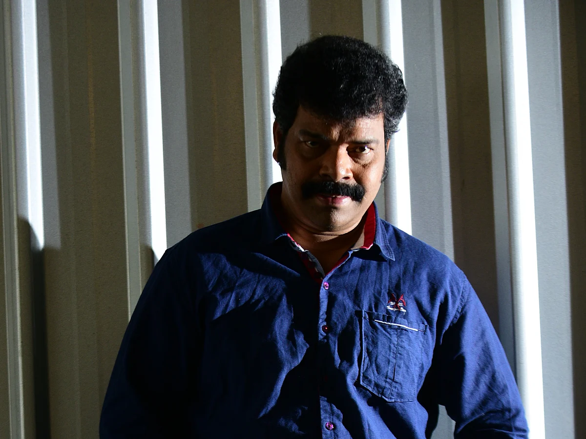 "இனி நான் ஃபுல் டைம் காமெடியன்!"- புது ரூட்டில் ரவிமரியா