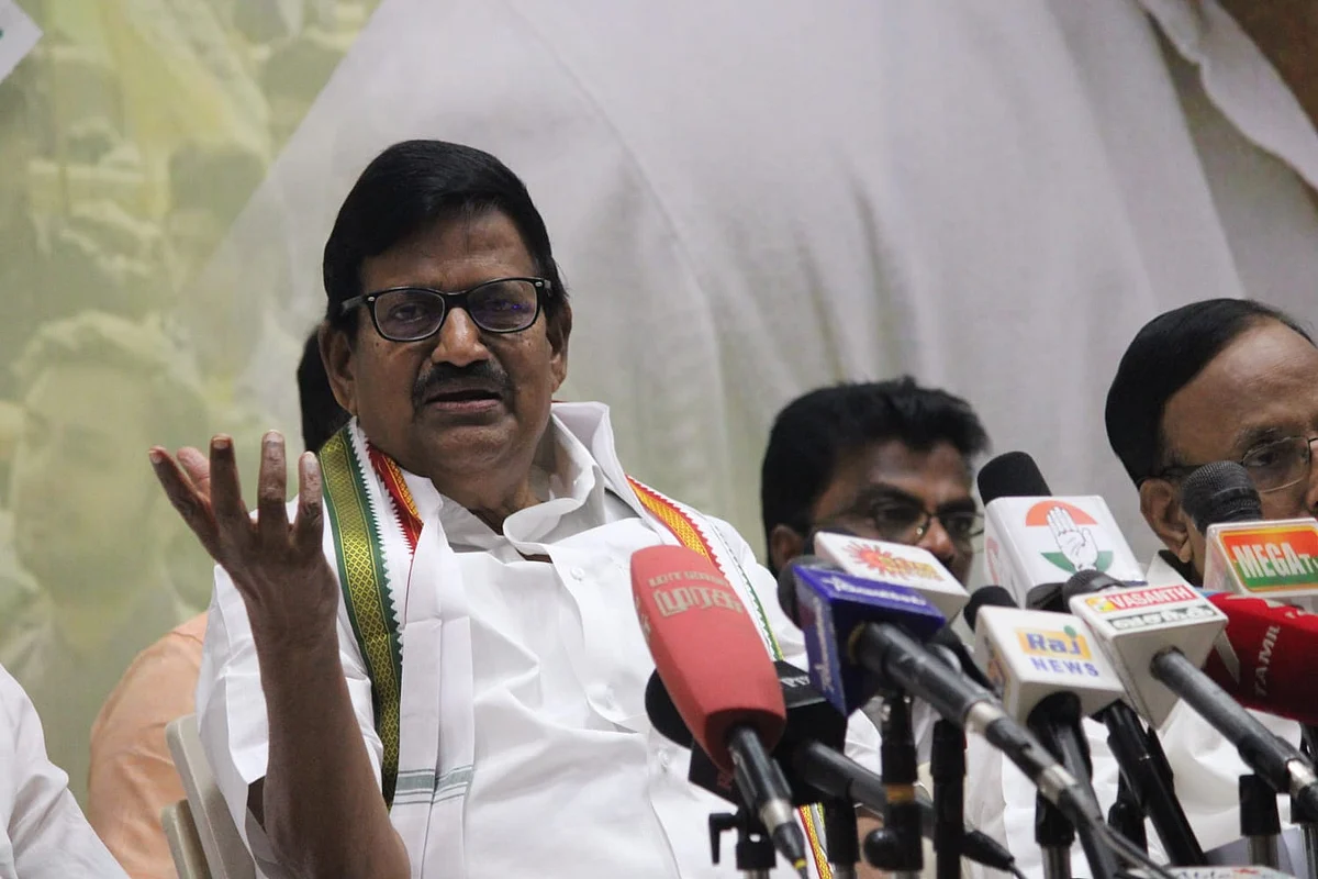 `திமுக-வுக்கு பதிலடி தரும் கே.எஸ்.அழகிரி?’... `அனிதா, கீதா... யார் பதவி காலி?’ | கழுகார் அப்டேட்ஸ்