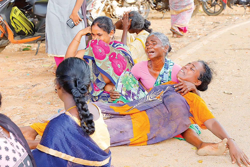 11 பேரை காவு வாங்கிய தஞ்சாவூர் தேர் விபத்து... வரிசையாக ஏழு வீடுகள்... பறிபோன ஏழு உயிர்கள்!