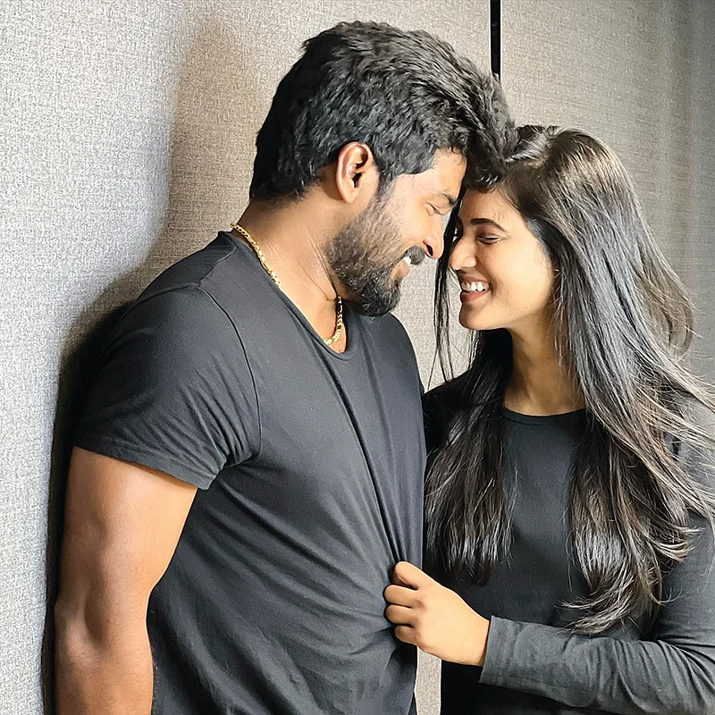 விகடன் TV: ரிமோட் பட்டன்