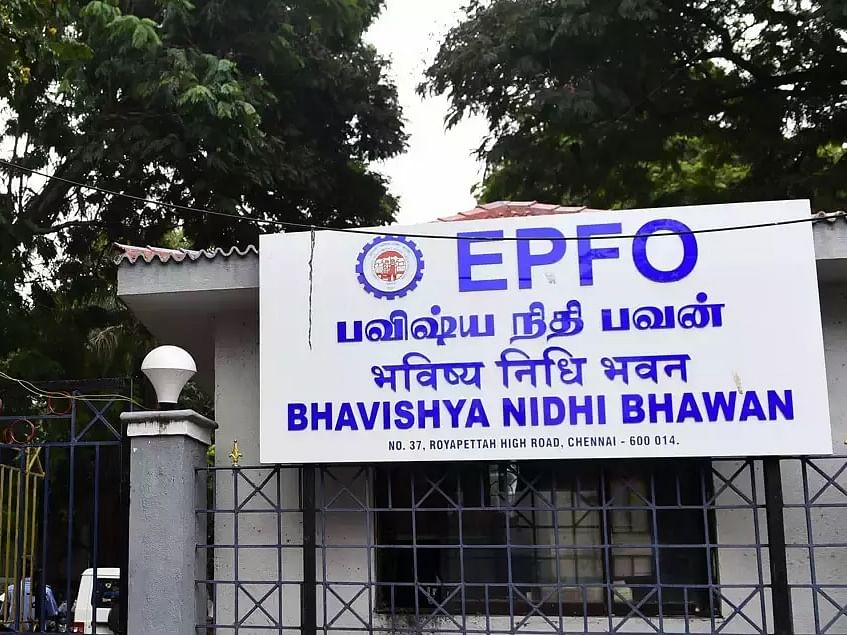 பிஎஃப்: நேற்று வரை வட்டிக்கு மட்டுமே வரம்பு... இனி ஊழியரின் சந்தாவுக்கும் வரம்பு!