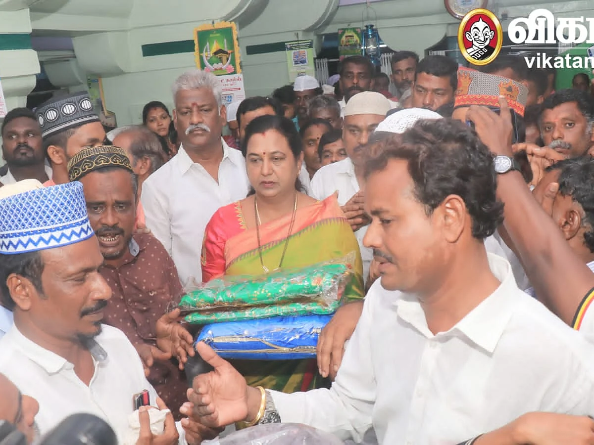 `பெண்கள் எல்லை மீறக்கூடாது; உரிமைகளை சரியா பயன்படுத்தணும்!' - இப்தார் நிகழ்வில் பிரேமலதா விஜயகாந்த்