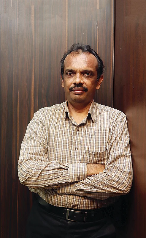 செல்வசண்முகம்