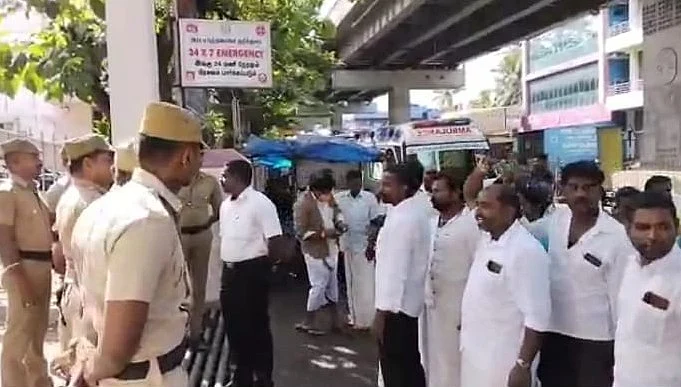 இந்து மகாசபாவினர் ஆர்ப்பாட்டம்