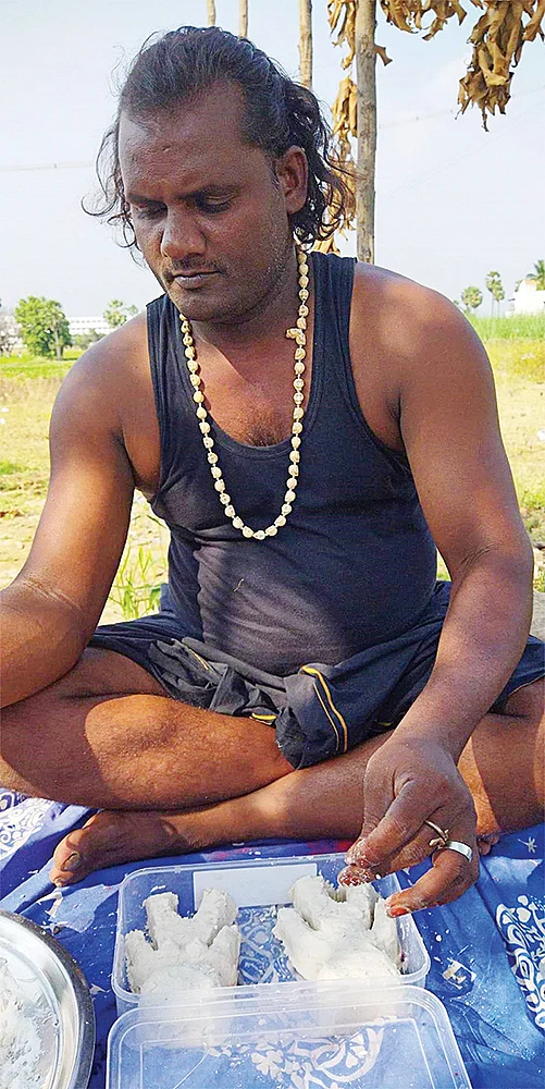 ஜாலக்கா ரவிக்குமார்