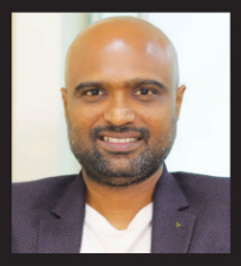 எம்.சதீஷ் குமார்
நிறுவனர்,
http://sathishspeaks.com/