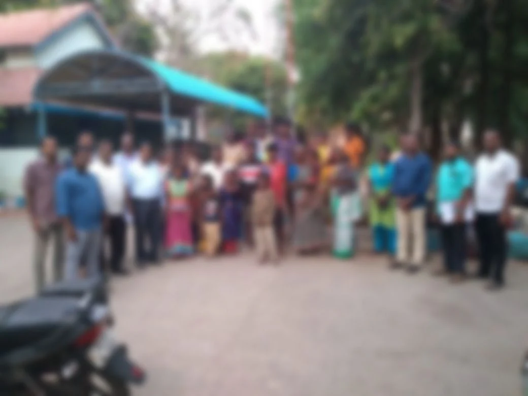 செங்கல் சூளையில் மீட்கப்பட்டவர்கள்