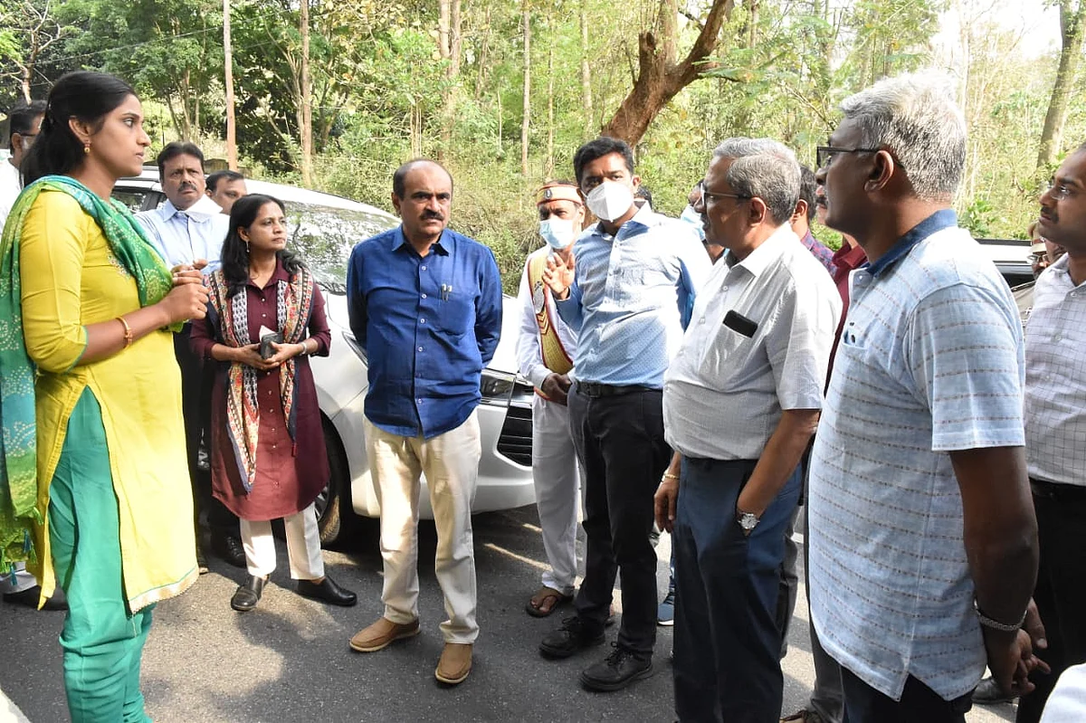 நீதிபதிகள் ஆய்வு